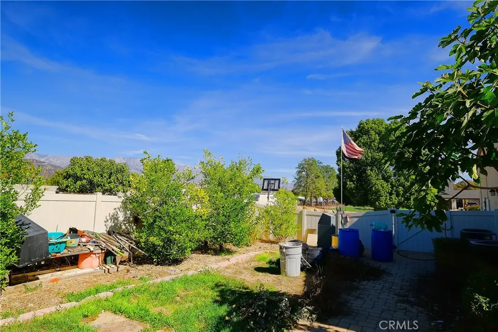 1791 Hannon, Cherry Valley, California 92223 home-pic-33