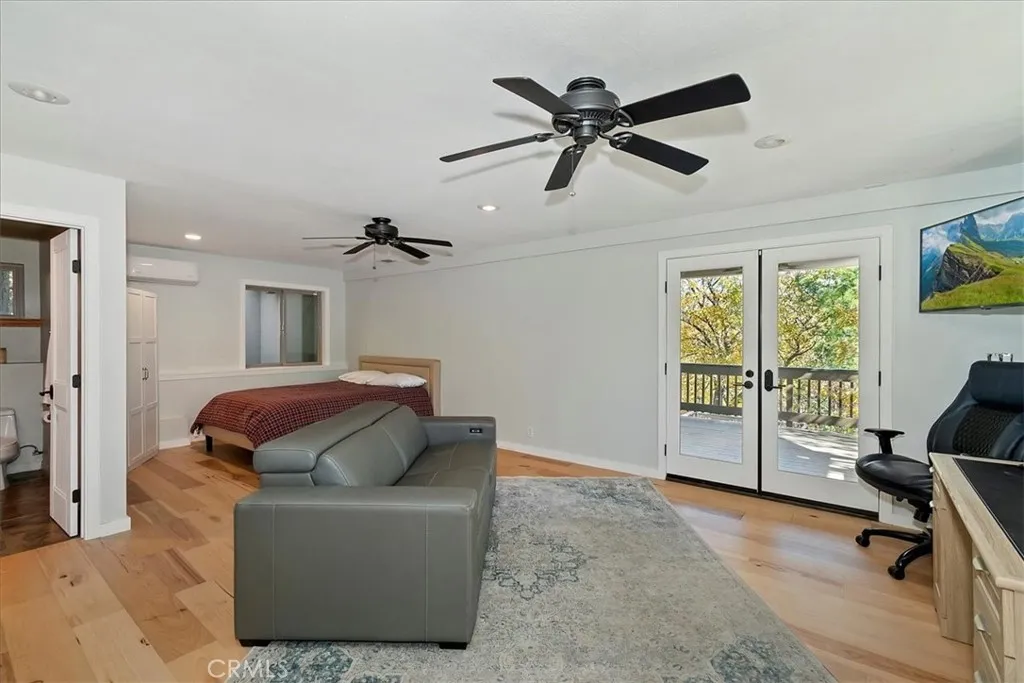 1214 Portillo, Lake Arrowhead, California 92352 home-pic-42