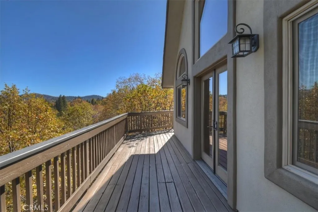 1214 Portillo, Lake Arrowhead, California 92352 home-pic-15