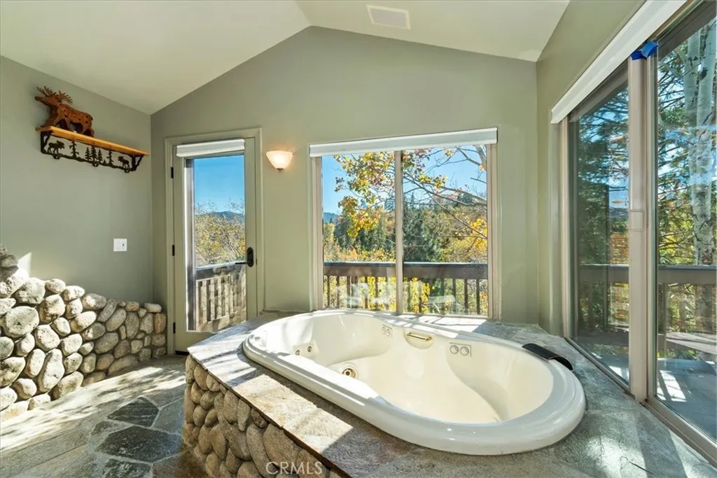 1214 Portillo, Lake Arrowhead, California 92352 home-pic-30