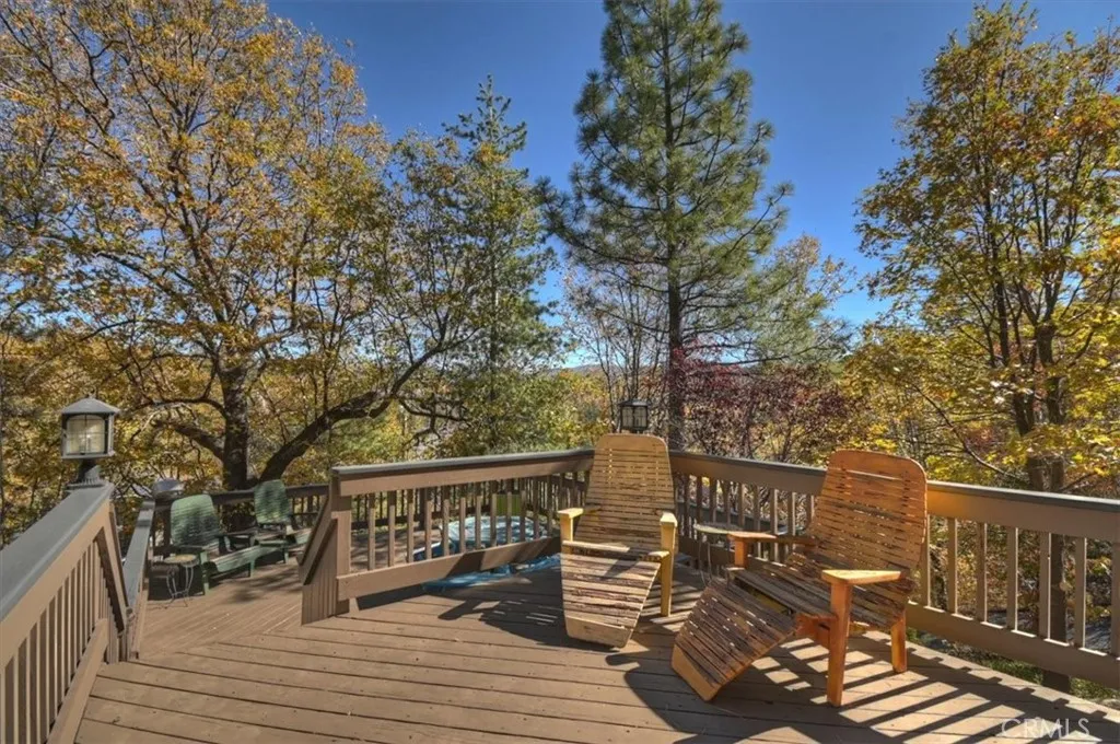 1214 Portillo, Lake Arrowhead, California 92352 home-pic-12