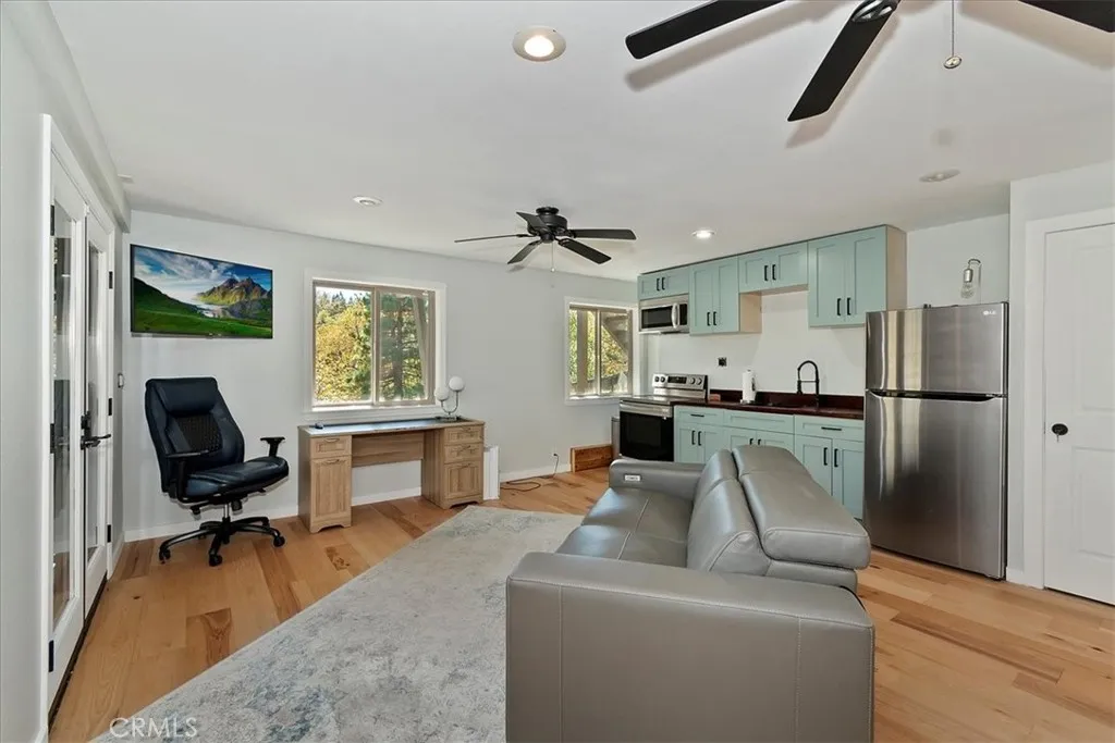 1214 Portillo, Lake Arrowhead, California 92352 home-pic-41