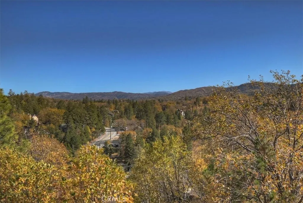 1214 Portillo, Lake Arrowhead, California 92352 home-pic-25