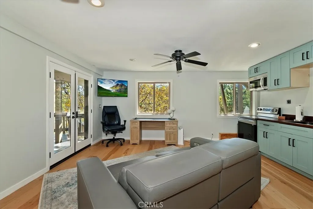 1214 Portillo, Lake Arrowhead, California 92352 home-pic-39