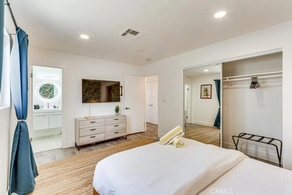 431 W Avenida Cerca, Palm Springs, California 92262 home-pic-20