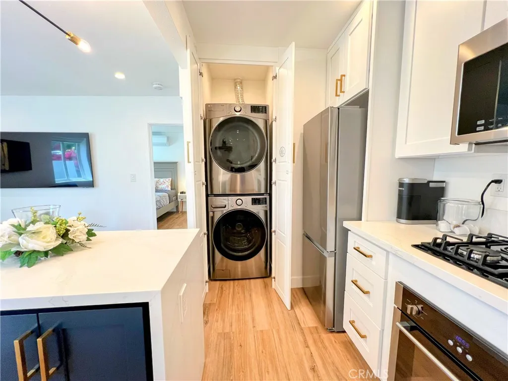 in-unit laundry