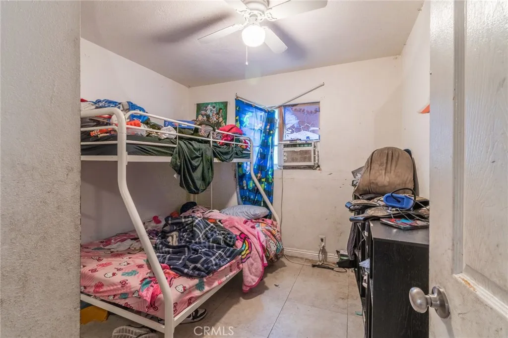 11814 Ramona, Chino, California 91710 home-pic-24