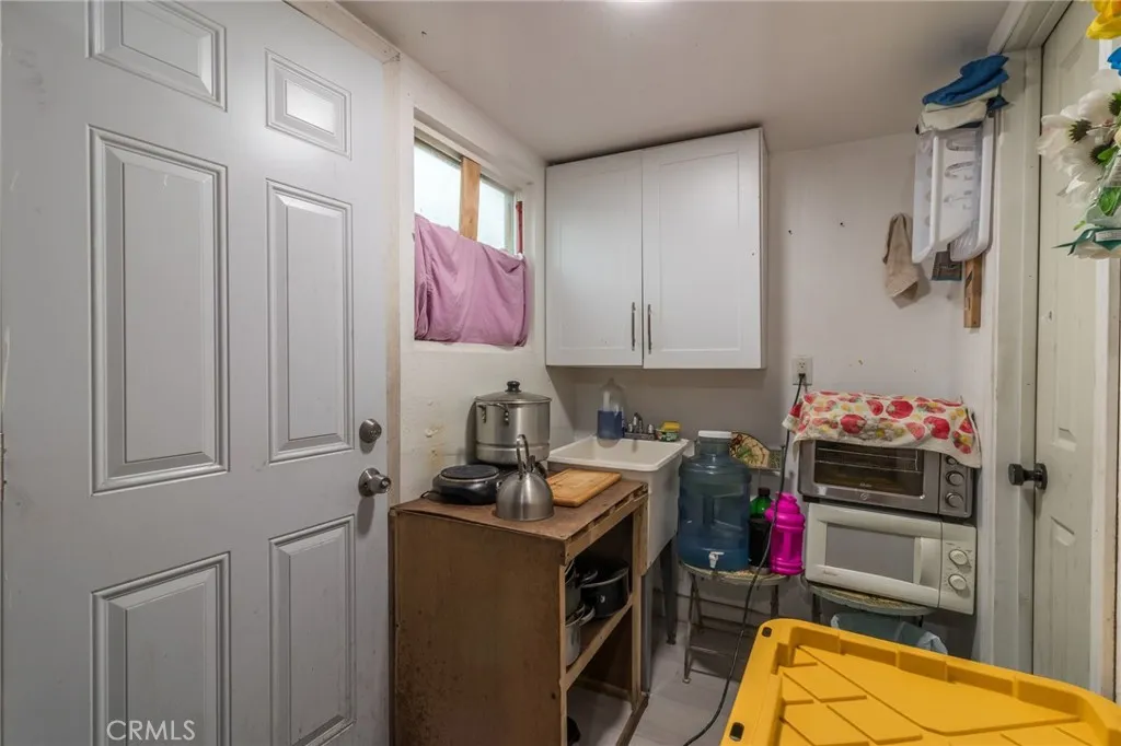 11814 Ramona, Chino, California 91710 home-pic-13