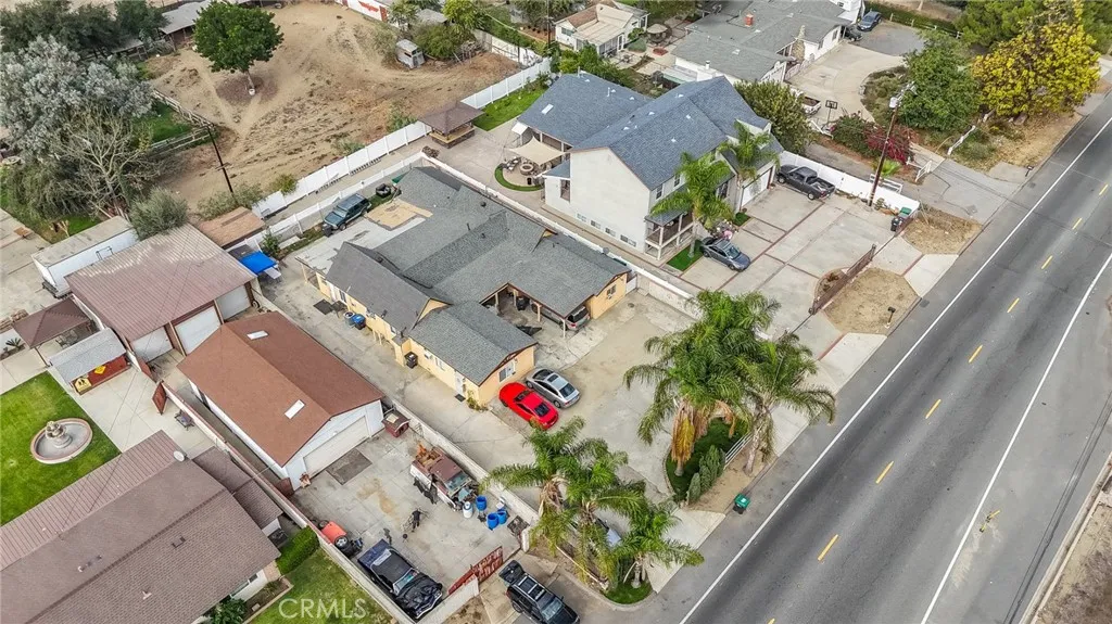 11814 Ramona, Chino, California 91710 home-pic-3