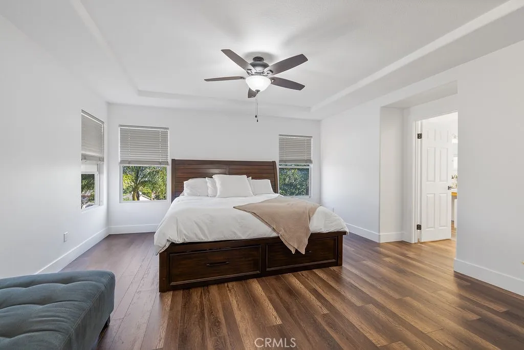 19924 Via Joyce Drive, Saugus, California 91350 home-pic-21