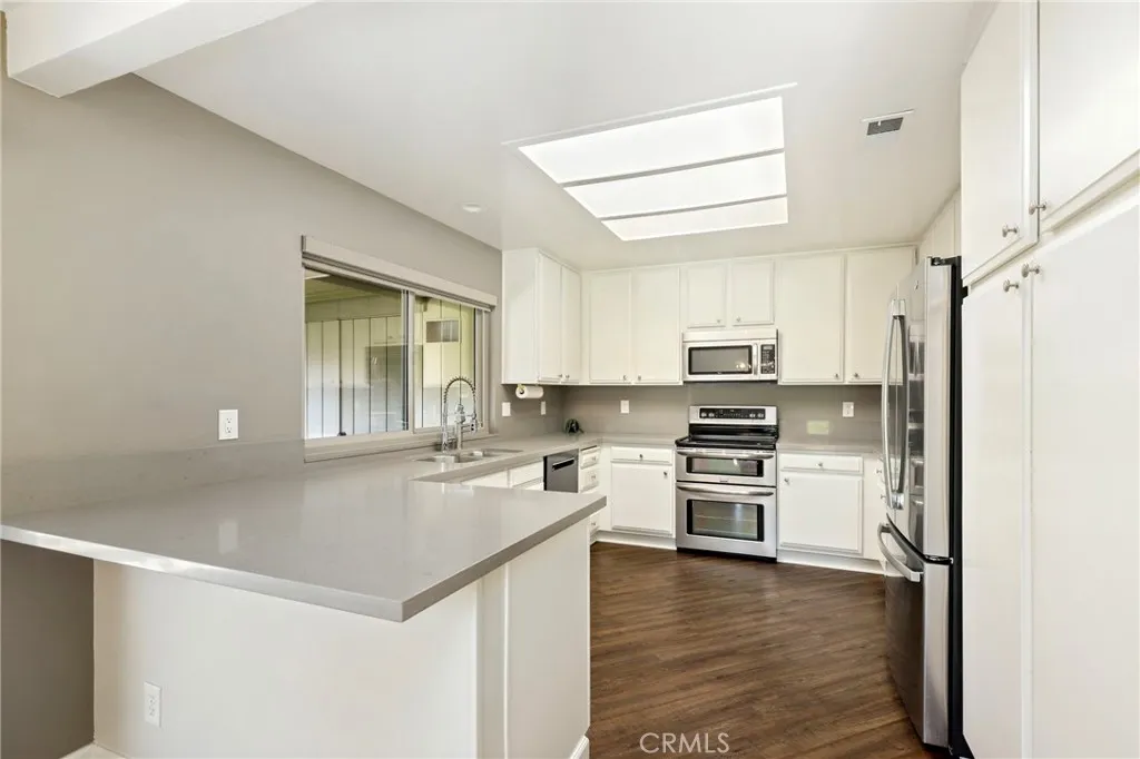 32055 Via Canela, San Juan Capistrano, California 92675 home-pic-10