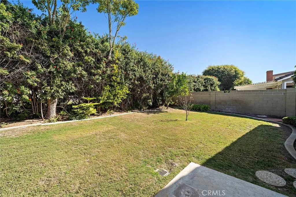 5071 Bayonne Circle, Irvine, California 92604 home-pic-32