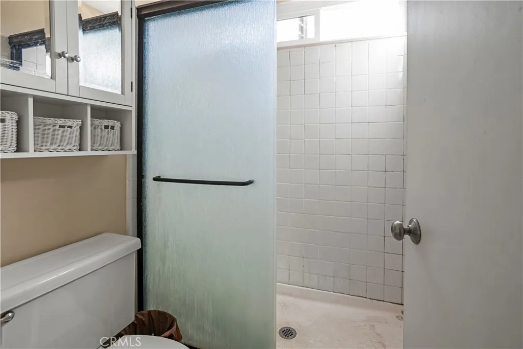 3955 Lecont Court, Simi Valley, California 93063 home-pic-22