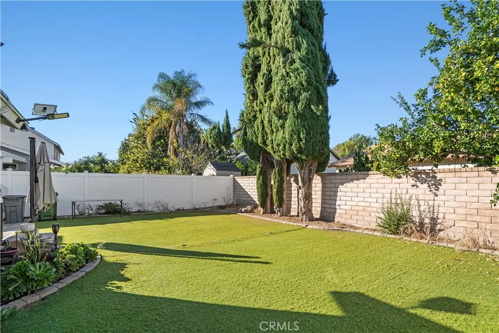3955 Lecont Court, Simi Valley, California 93063 home-pic-36