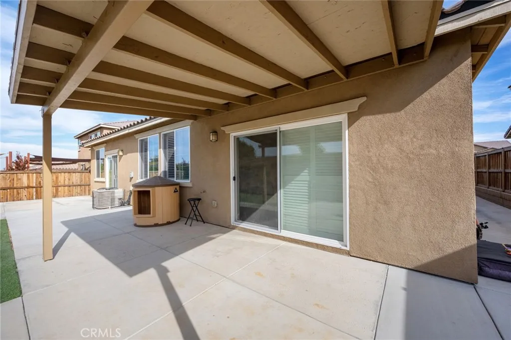9236 Rainsong Avenue, Hesperia, California 92344 home-pic-51