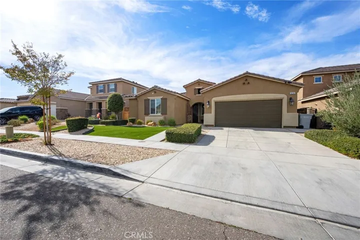 9236 Rainsong Avenue, Hesperia, California 92344