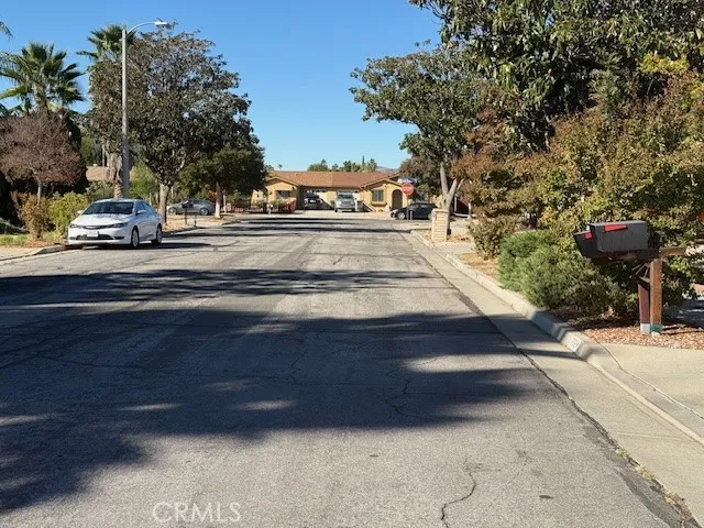 2024 Ortega Court, Hemet, California 92545 home-pic-4