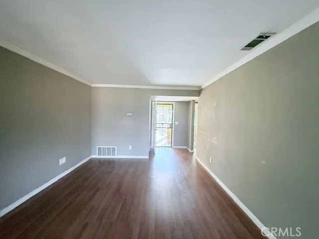 2024 Ortega Court, Hemet, California 92545 home-pic-8