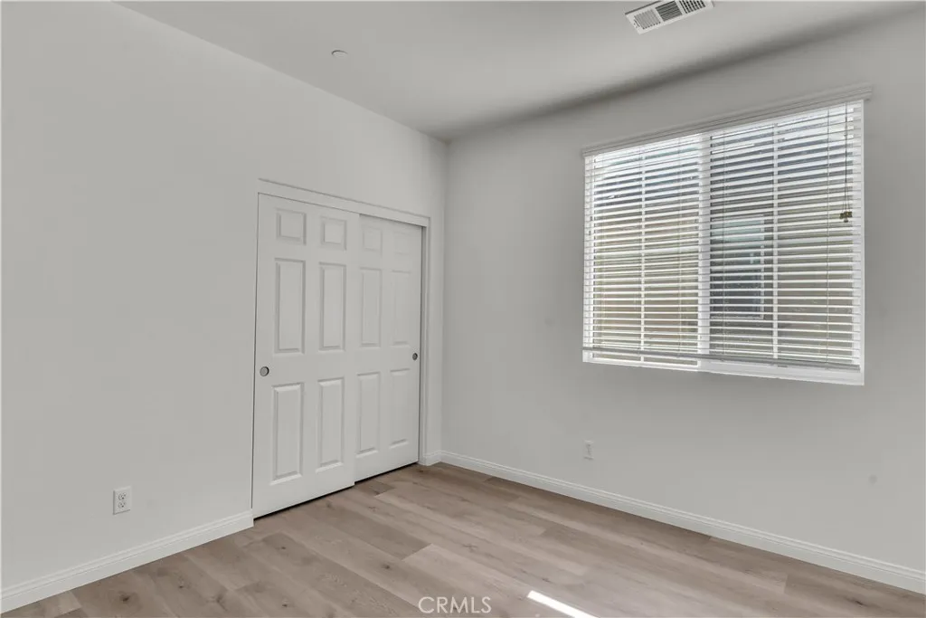 687 S Fillmore, Rialto, California 92376 home-pic-29