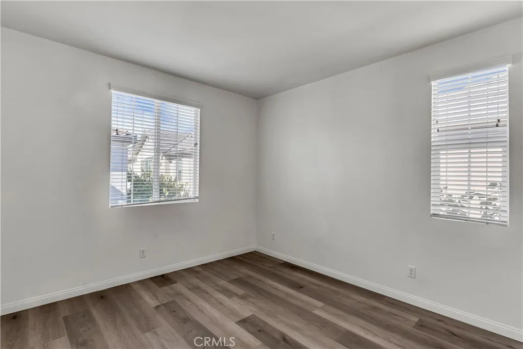 687 S Fillmore, Rialto, California 92376 home-pic-23