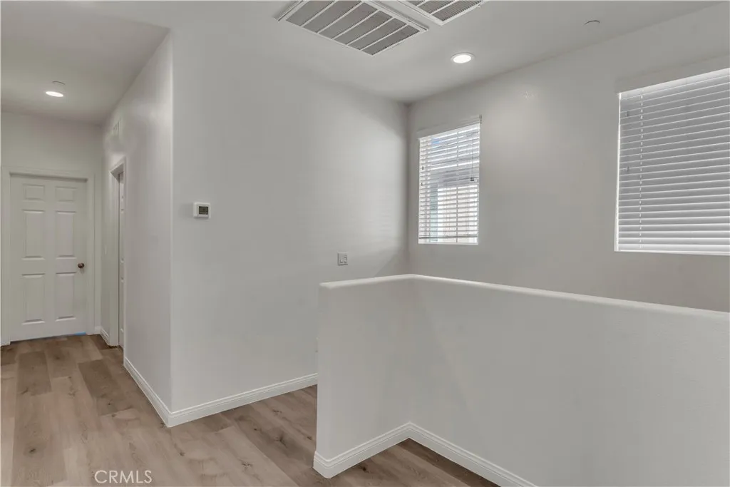 687 S Fillmore, Rialto, California 92376 home-pic-22