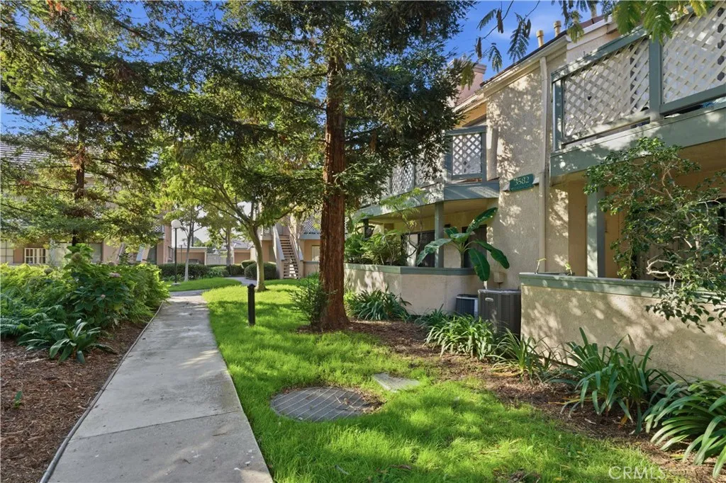 3582 W Stonepine Lane 157, Anaheim, California 92804 home-pic-2