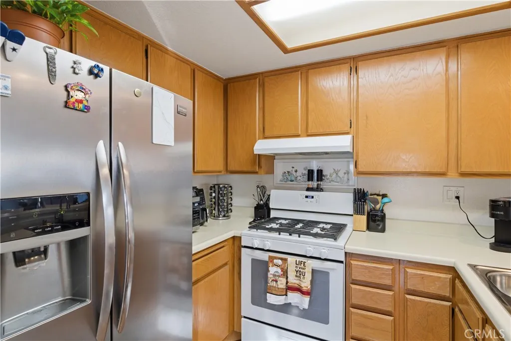 3582 W Stonepine Lane 157, Anaheim, California 92804 home-pic-23