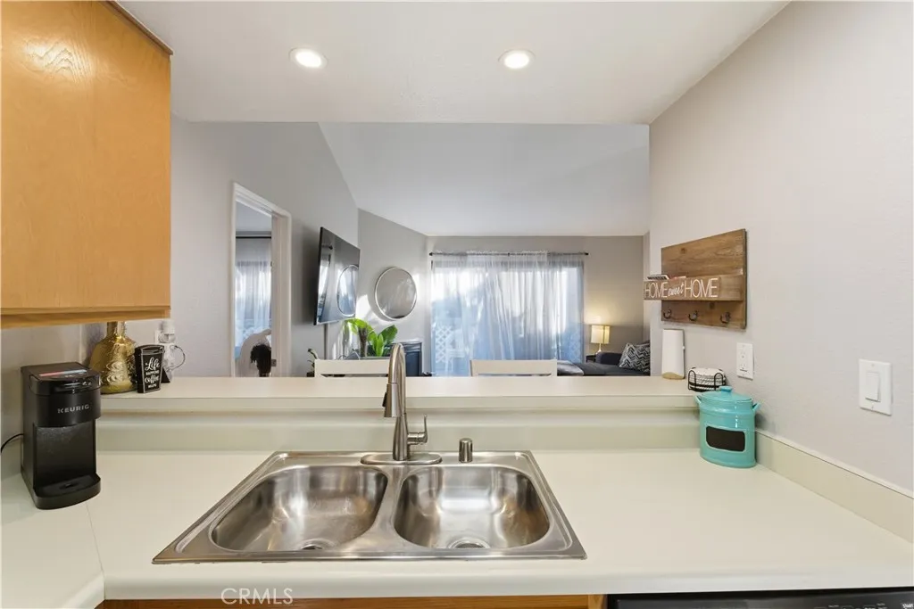 3582 W Stonepine Lane 157, Anaheim, California 92804 home-pic-24
