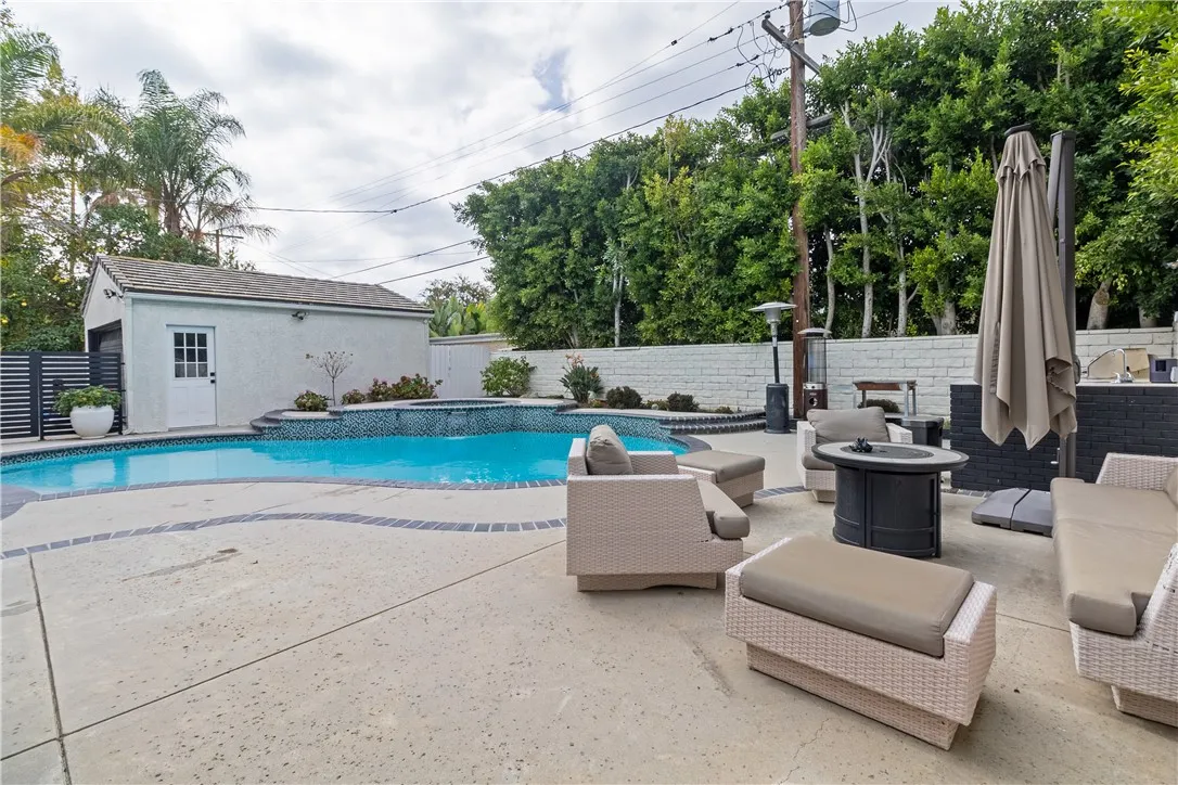 5439 Gentry Avenue, Valley Village, California 91607 home-pic-51