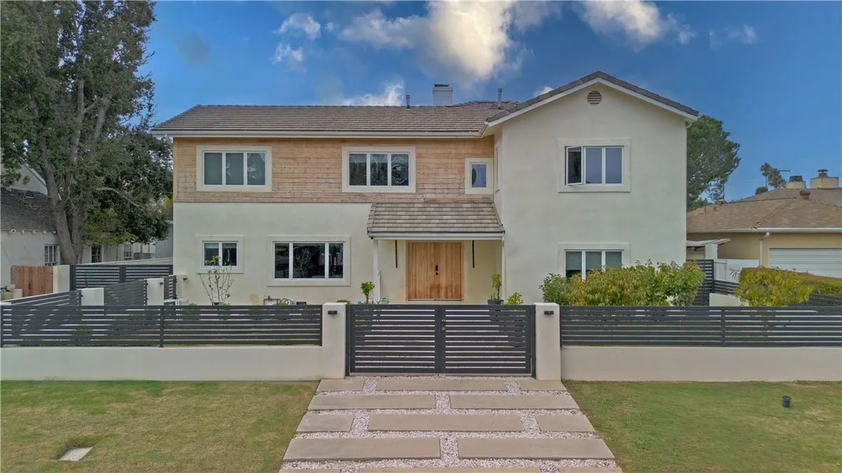 5439 Gentry Avenue, Valley Village, California 91607 home-pic-0