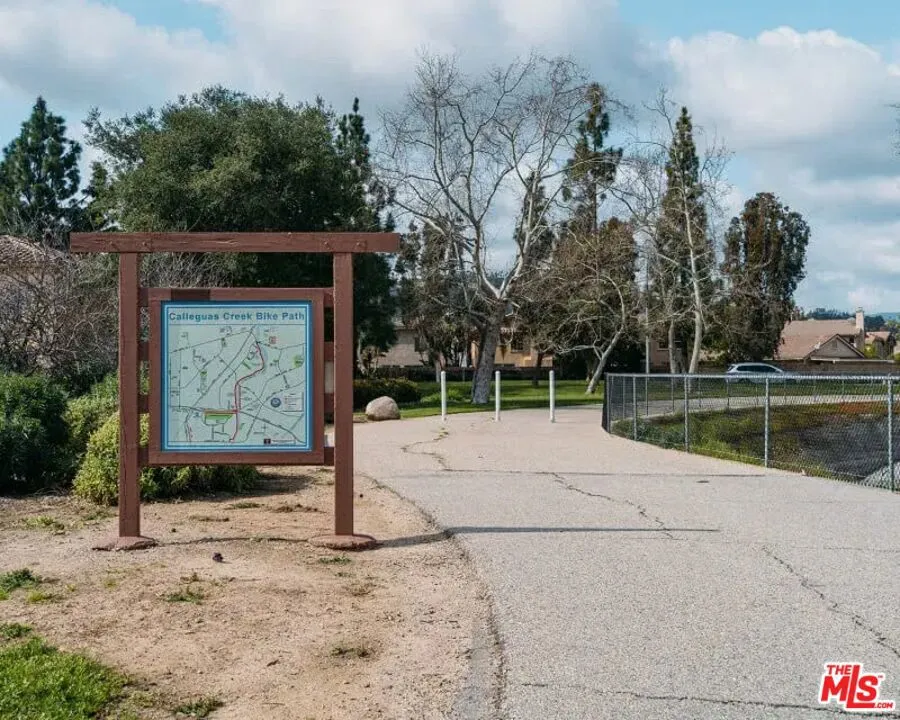 2008 Las Estrellas Court, Camarillo, California 93012 home-pic-55