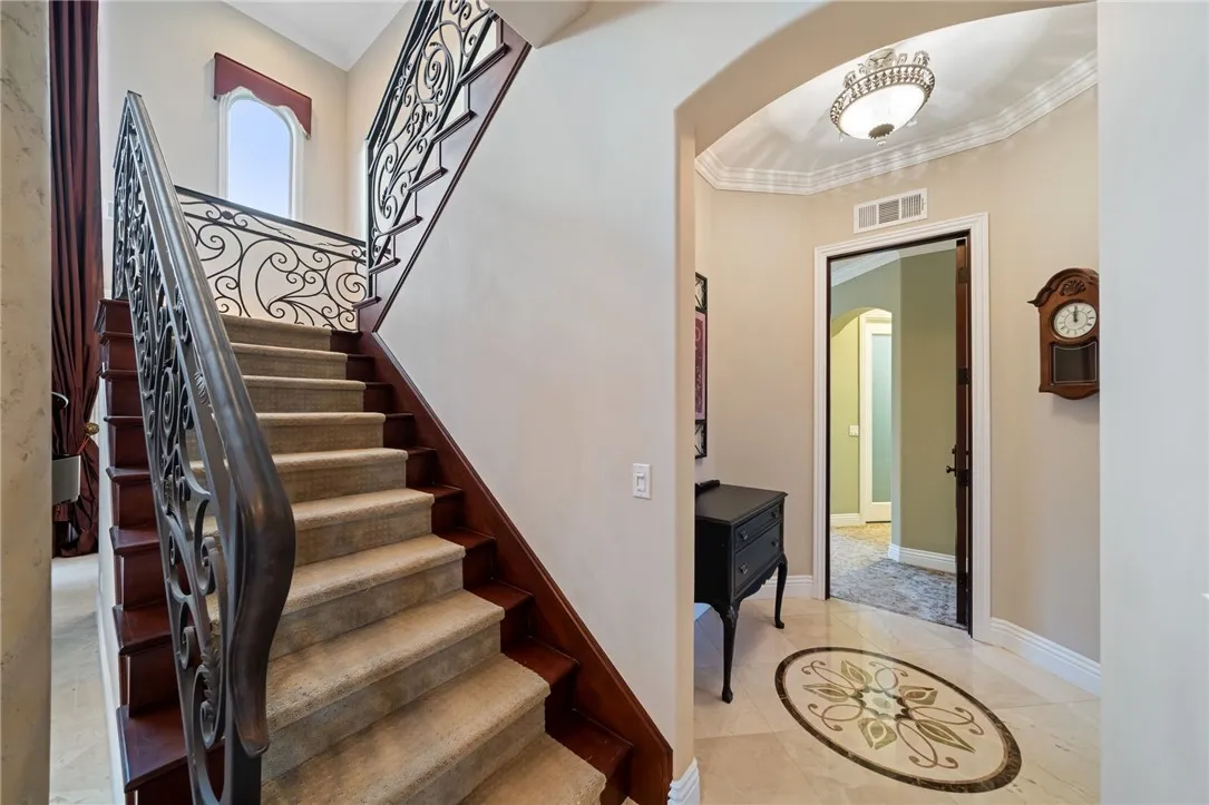 18378 Avenida Bosque, Murrieta, California 92562 home-pic-18