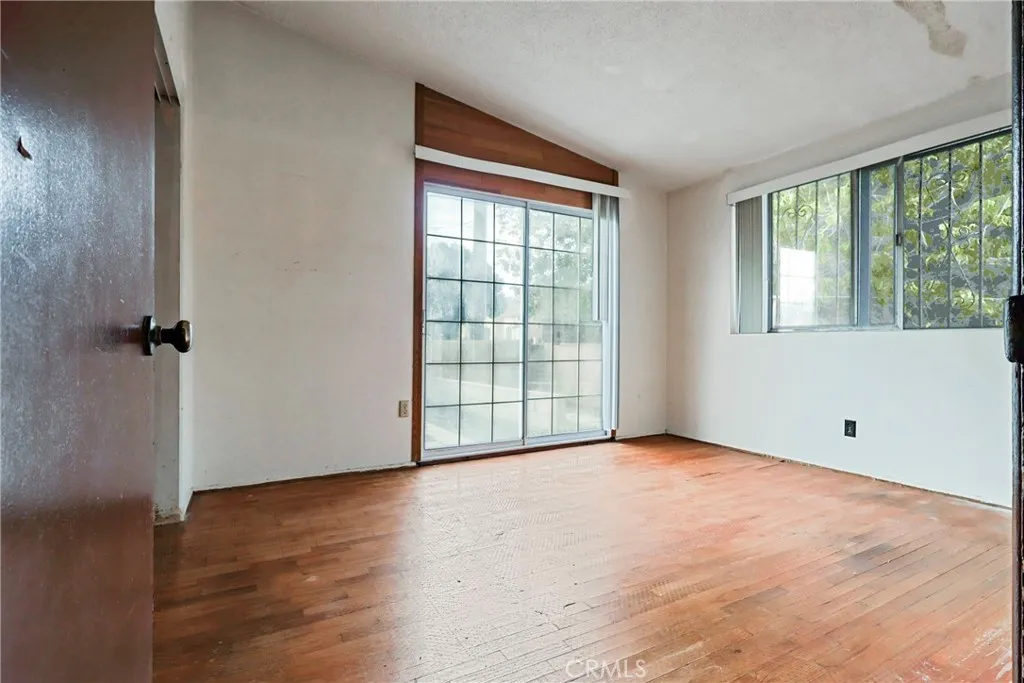 22719 Gulf Avenue, Carson, California 90745 home-pic-13
