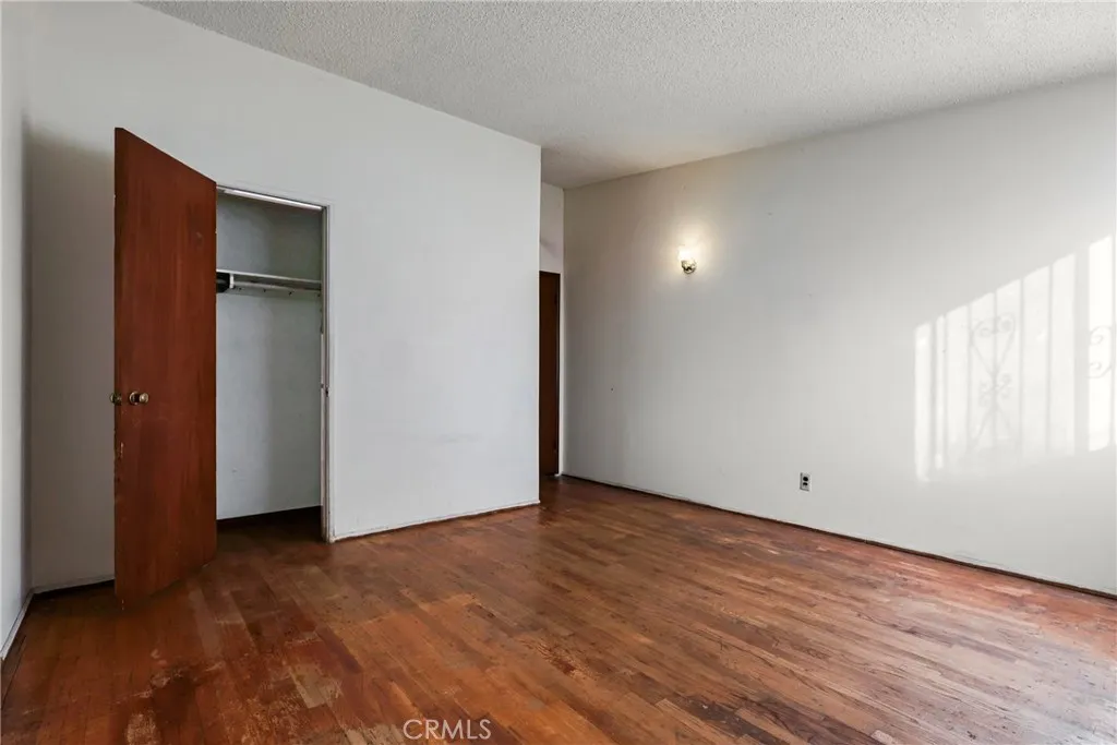 22719 Gulf Avenue, Carson, California 90745 home-pic-10