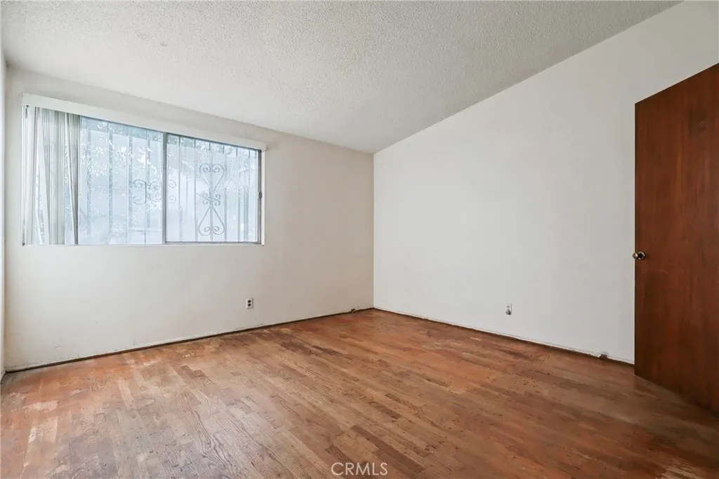 22719 Gulf Avenue, Carson, California 90745 home-pic-9