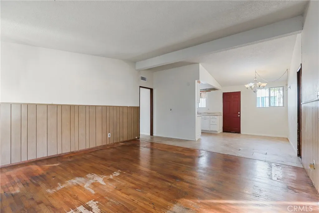 22719 Gulf Avenue, Carson, California 90745 home-pic-8