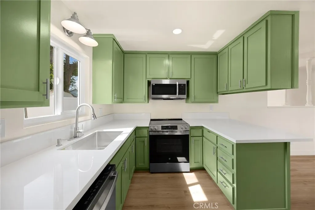 24830 Lukewood, Moreno Valley, California 92553 home-pic-7