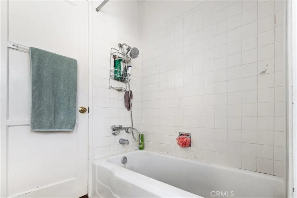 5313 Golden West, Temple City, California 91780 home-pic-11