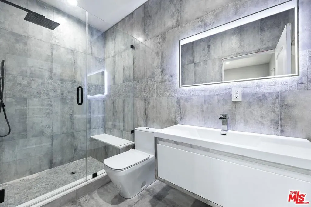 11577 Newcastle Avenue, Granada Hills, California 91344 home-pic-13