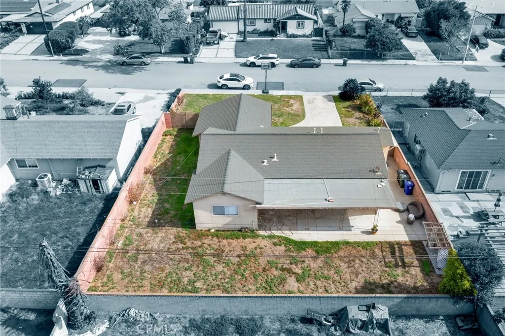10018 Geneva Avenue, Montclair, California 91763 home-pic-34