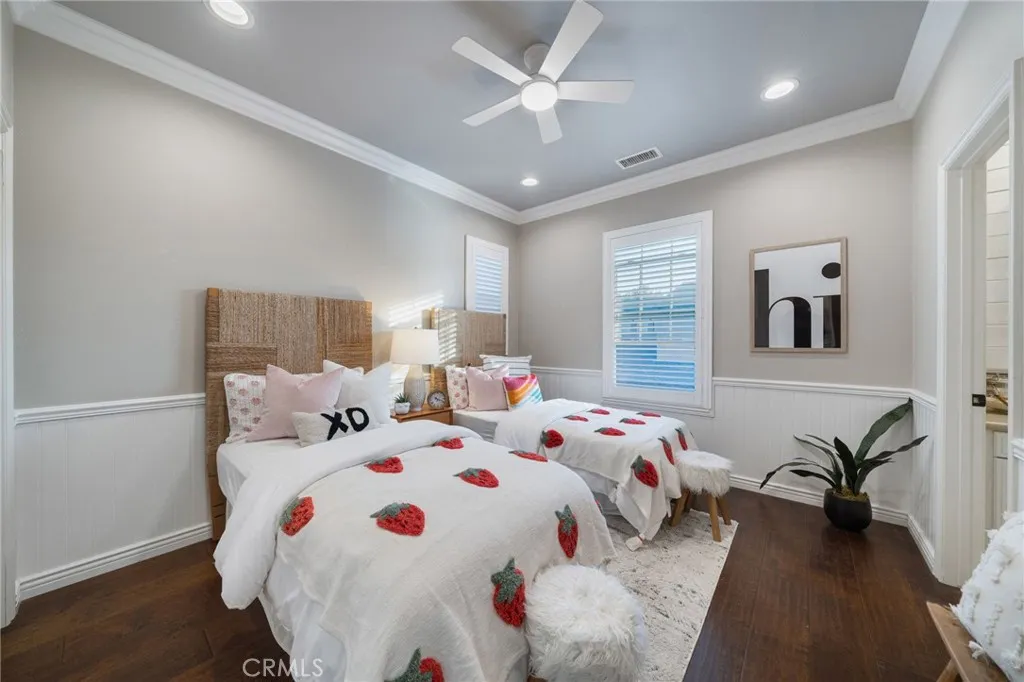 38 Upperbend, Irvine, California 92618 home-pic-35