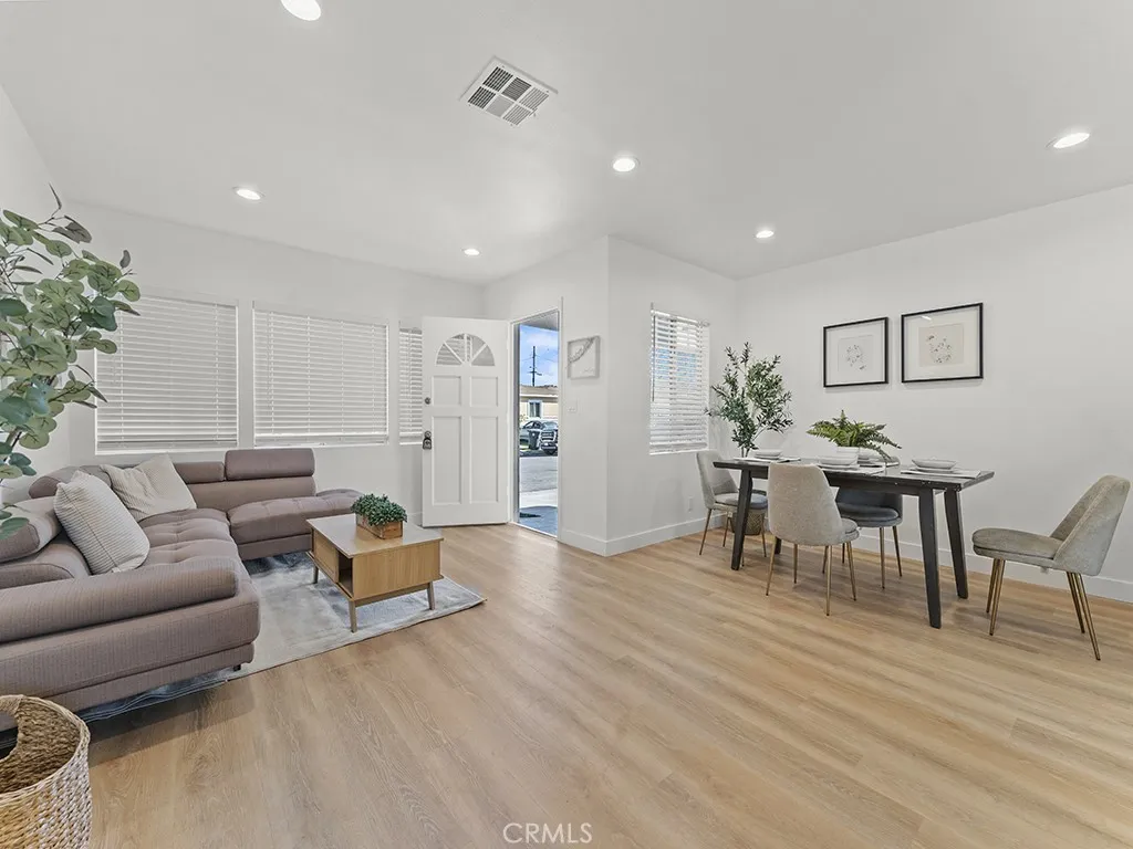 1056 Walter Avenue, Tustin, California 92780 home-pic-18