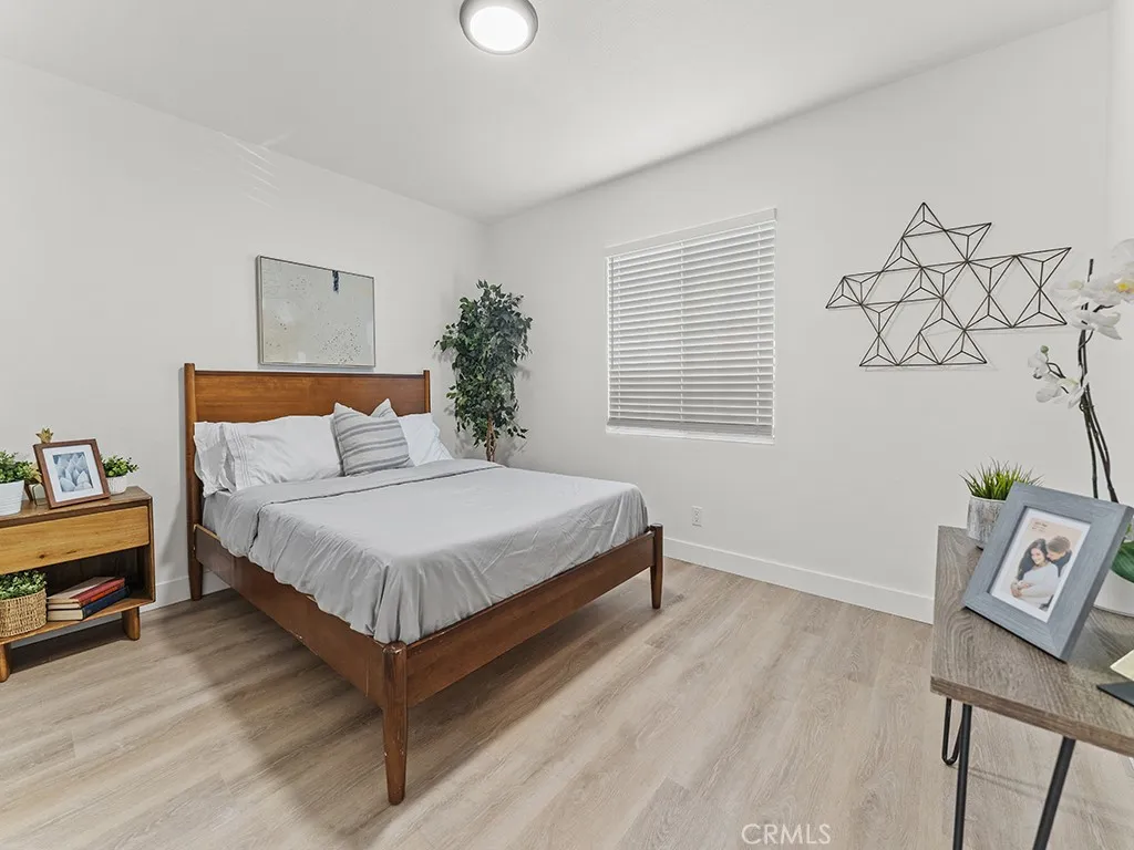 1056 Walter Avenue, Tustin, California 92780 home-pic-27
