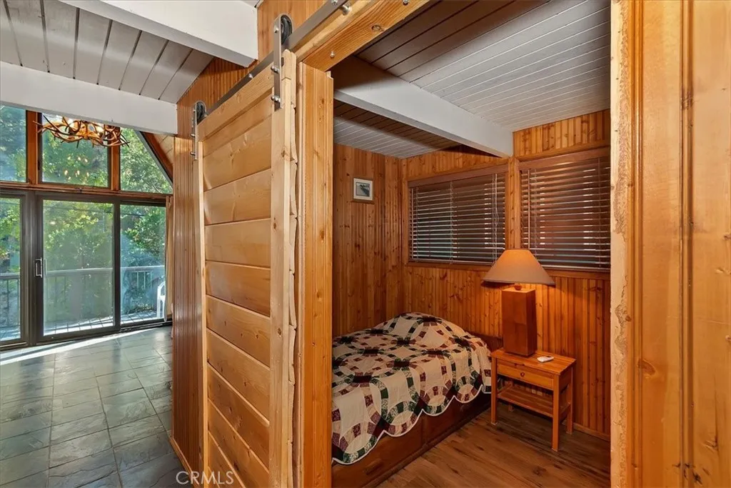 33005 Arrowbear, Arrowbear, California 92382 home-pic-12