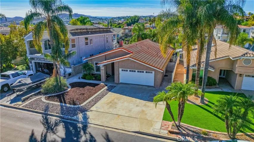 22443 Whirlaway Court, Canyon Lake, California 92587
