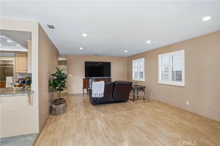22443 Whirlaway Court, Canyon Lake, California 92587
