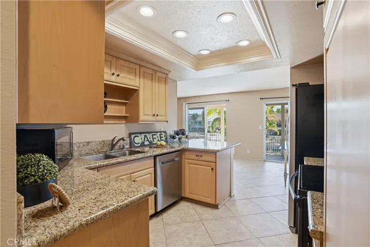 22443 Whirlaway Court, Canyon Lake, California 92587