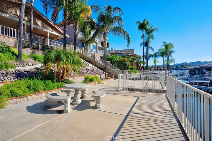 22443 Whirlaway Court, Canyon Lake, California 92587