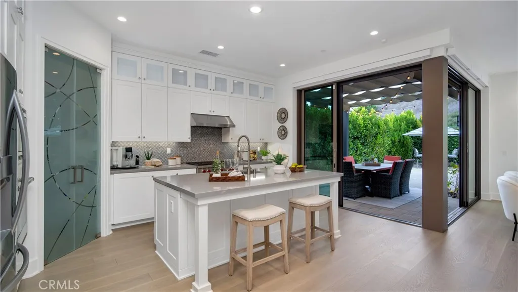 343 Paradiso, Irvine, California 92602 home-pic-12