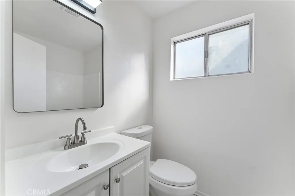 807 E Calbas, Carson, California 90745 home-pic-15